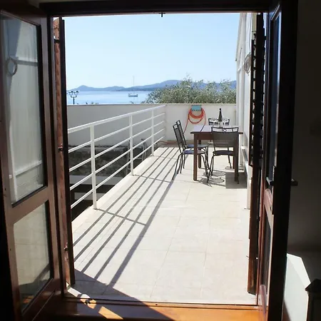 Apartman Luca *